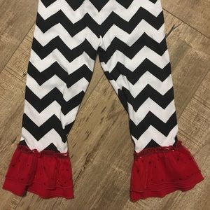 Ruffle leggings